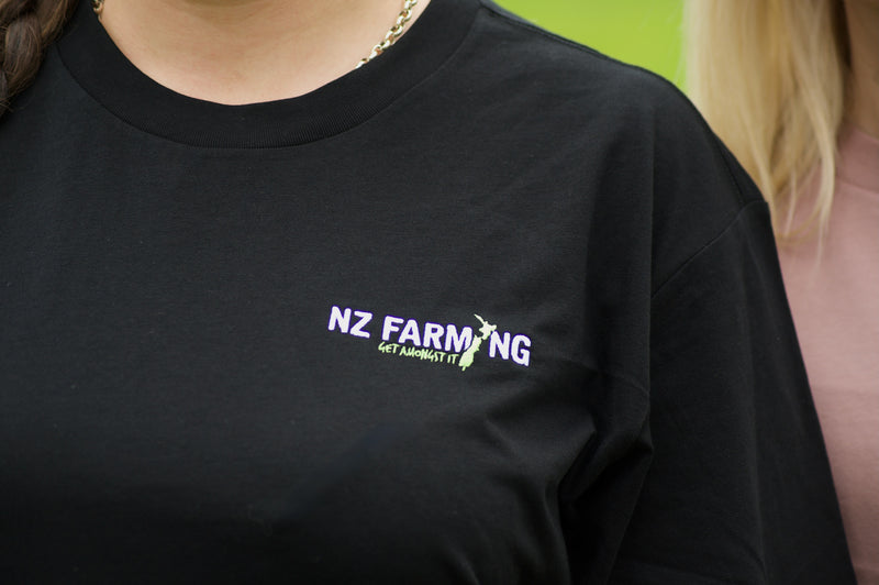 Load image into Gallery viewer, Women&#39;s Boxy Tee - NZ Farming Store
