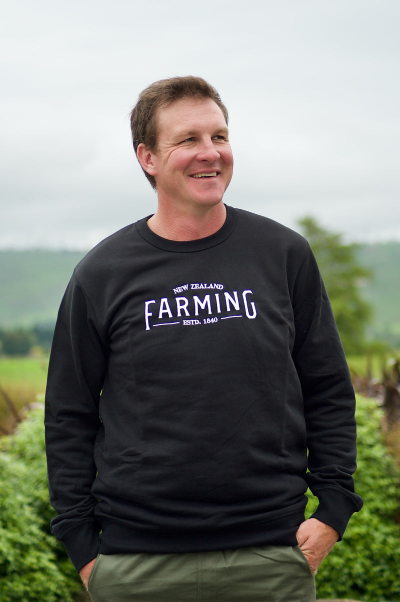 Load image into Gallery viewer, Weekender Jumper - NZ Farming Store
